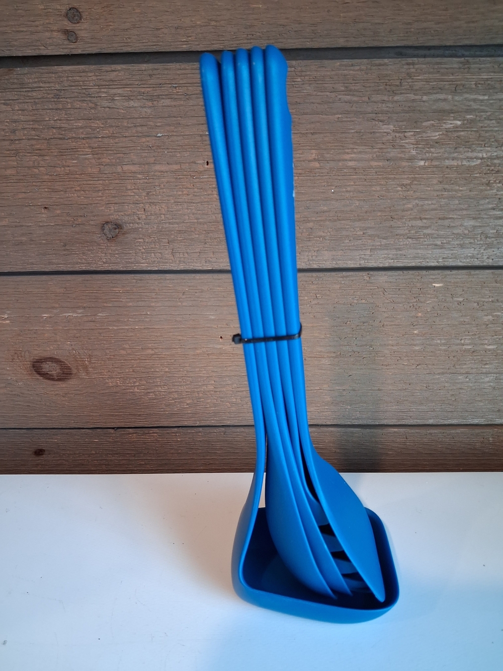NutriChef Blue Plastic Kitchen Utensil Set 5-Piece 14in H 10-15in L